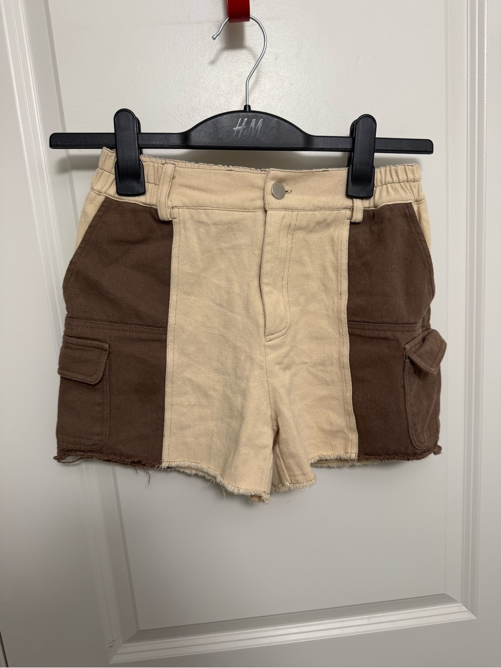 Cider Two-Tone Brown & Cream Women's High Waist Denim Cargo Shorts in size S